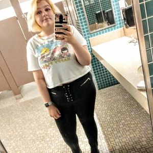 Meet your Posher, Whitney